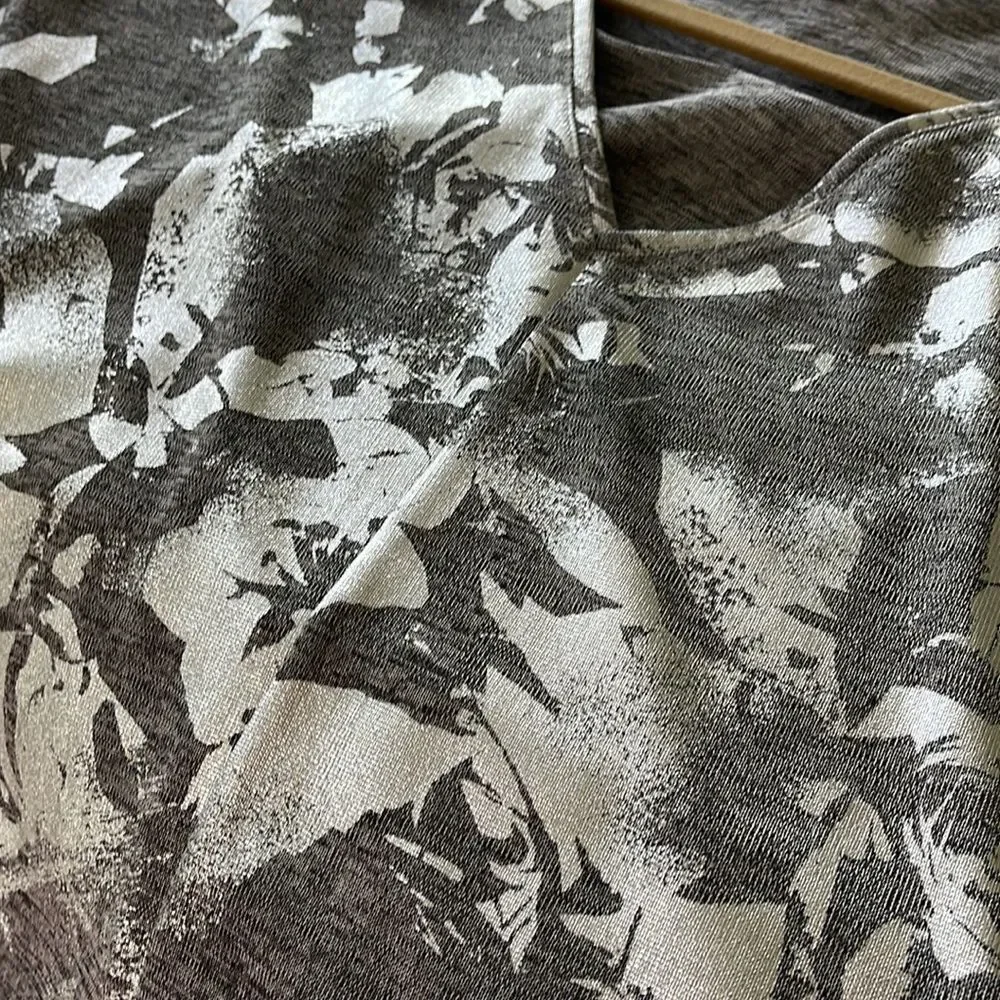 White House Black Market Silver Foil Effect T Shirt XS - Picture 5 of 6